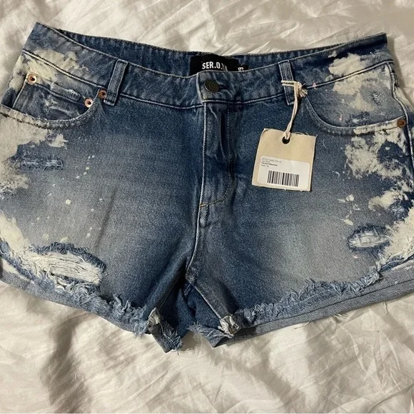 Ser.o.ya Lex distressed and bleached jean shorts - Picture 5 of 8